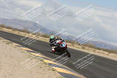 media/May-05-2025-Moto Forza (Mon) [[3c1838c5e5]]/2-B Group/Session 2 (Turn 7 Inside)/